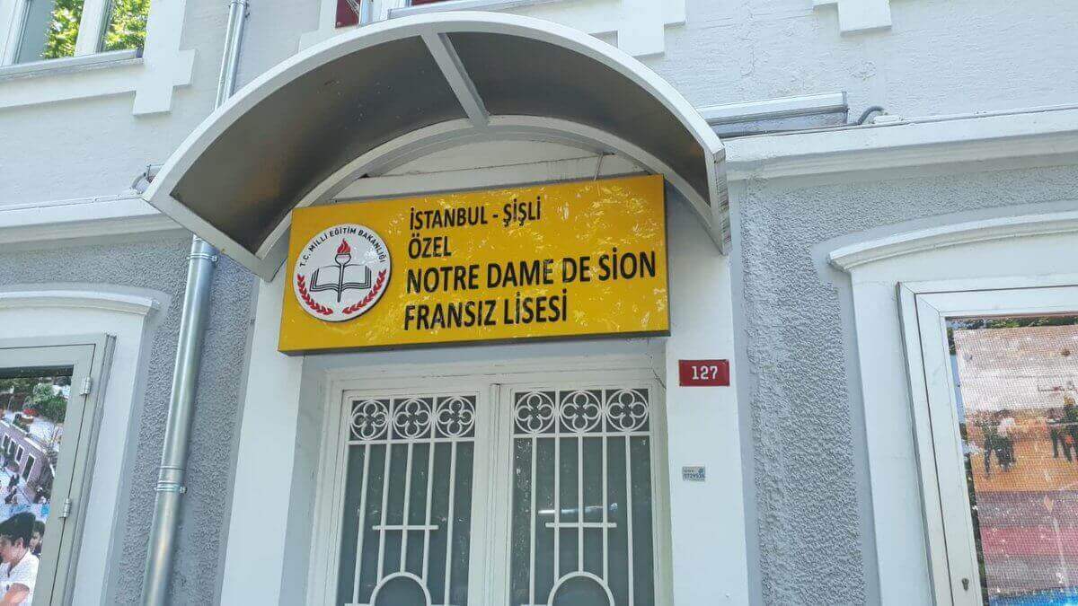 Notre dame de Sion Fransız Lisesi